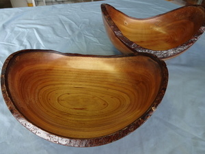 皮付き変形皿(桜・サイズ色々)